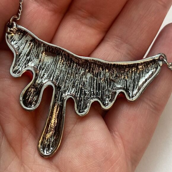 NEW Gothic Vampire Silver Fangs and Red Blood Drip Necklace - Picture 7 of 9